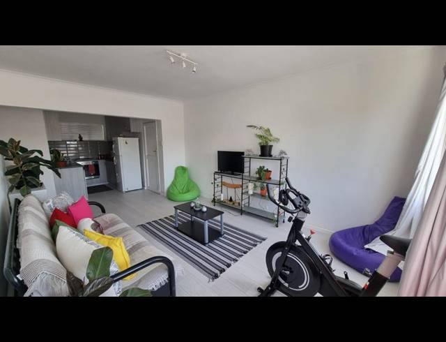 2 BEDROOM PROPERTY TO RENT IN WOODSTOCK